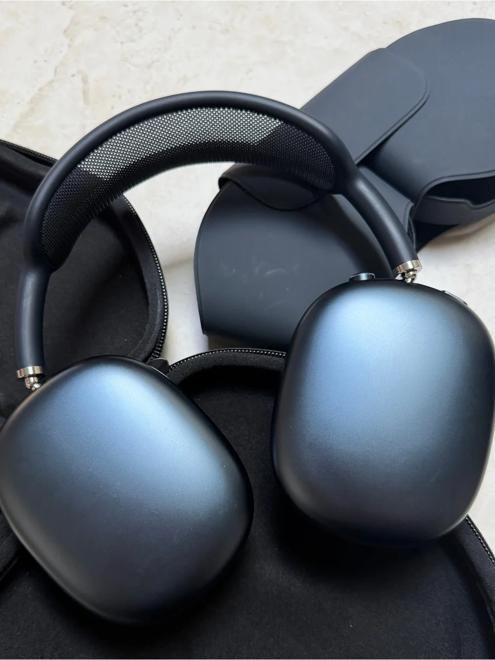 Apple AirPod Max USB C Midnight